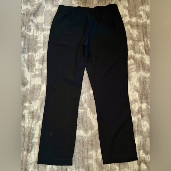 Lululemon On The Fly Pant Woven Size 10 Tall - Picture 3 of 9